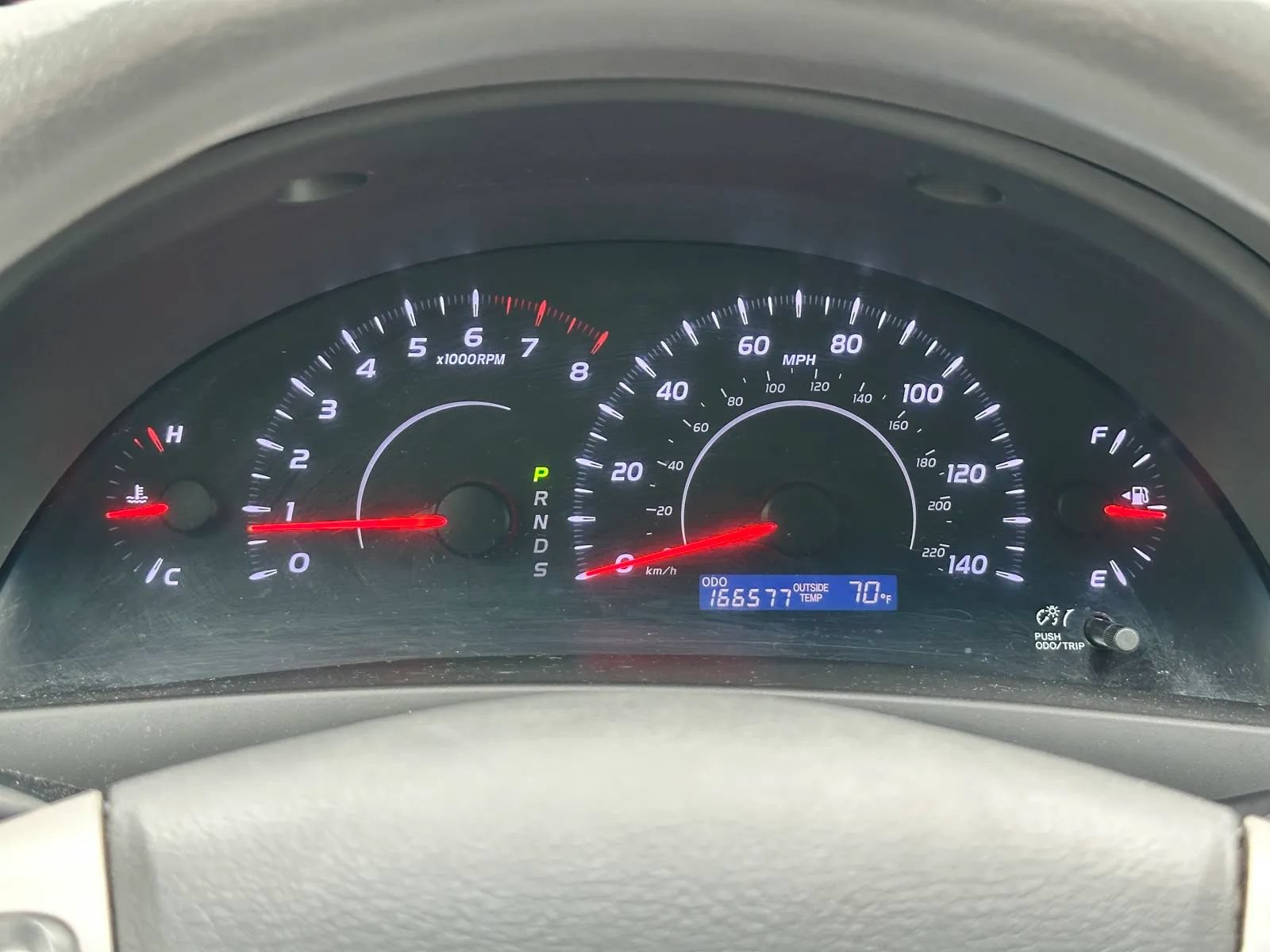 Used 2011 Toyota Camry LE FWD image 13