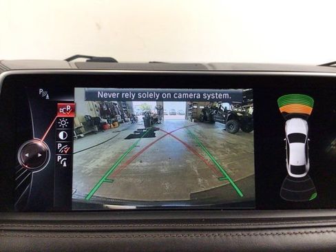 Used 2016 BMW X6 xDrive50i AWD/4WD image 17