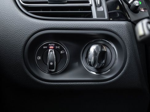 New 2026 Porsche Macan Turbo image 17