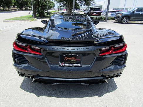 Used 2024 Chevrolet Corvette Stingray Premium Cpe w/ Z51 Performance Package RWD image 6