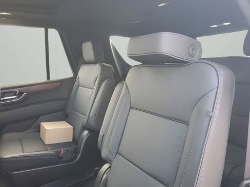 New 2026 GMC Yukon Denali w/ Denali Reserve Package image 19