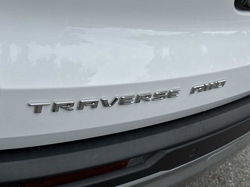New 2025 Chevrolet Traverse LT w/ Enhanced Driving Package image 11