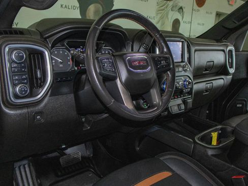Used 2021 GMC Sierra 1500 AT4 w/ AT4 Value Package image 6