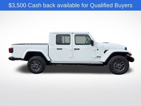 New 2026 Jeep Gladiator Sport AWD/4WD image 2