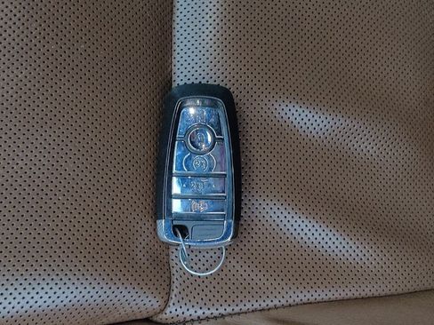 Used 2020 Lincoln Aviator Reserve w/ Equipment Group 202A AWD/4WD image 32