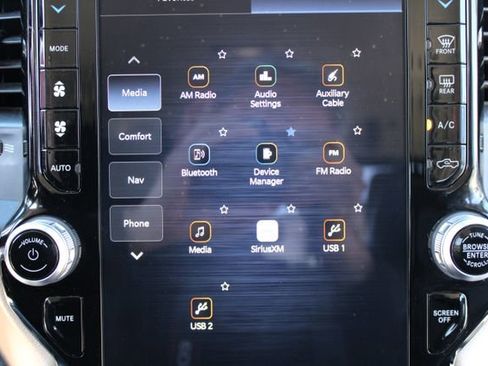 Used 2023 RAM 2500 Laramie AWD/4WD image 33