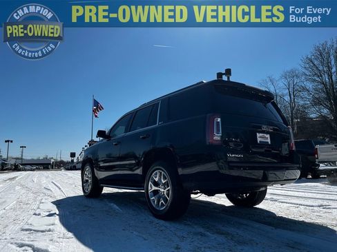 Used 2017 GMC Yukon SLT w/ Open Road Package image 8