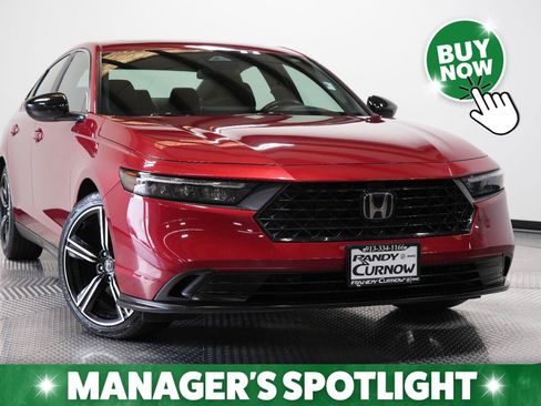 Used 2023 Honda Accord Sport image 1
