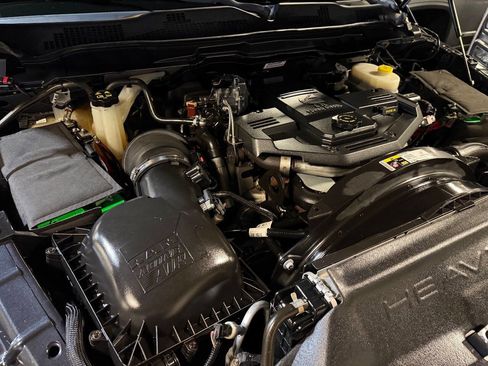 Used 2013 RAM 2500 Tradesman w/ Chrome Appearance Group image 14