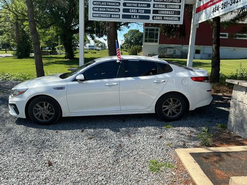 Used 2019 Kia Optima LX FWD image 8
