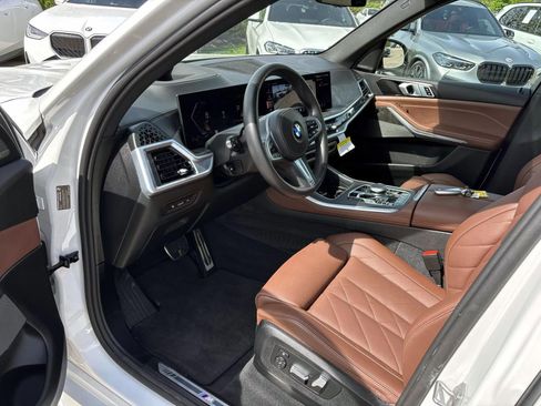 Used 2026 BMW X5 xDrive40i w/ M Sport Package AWD/4WD image 26