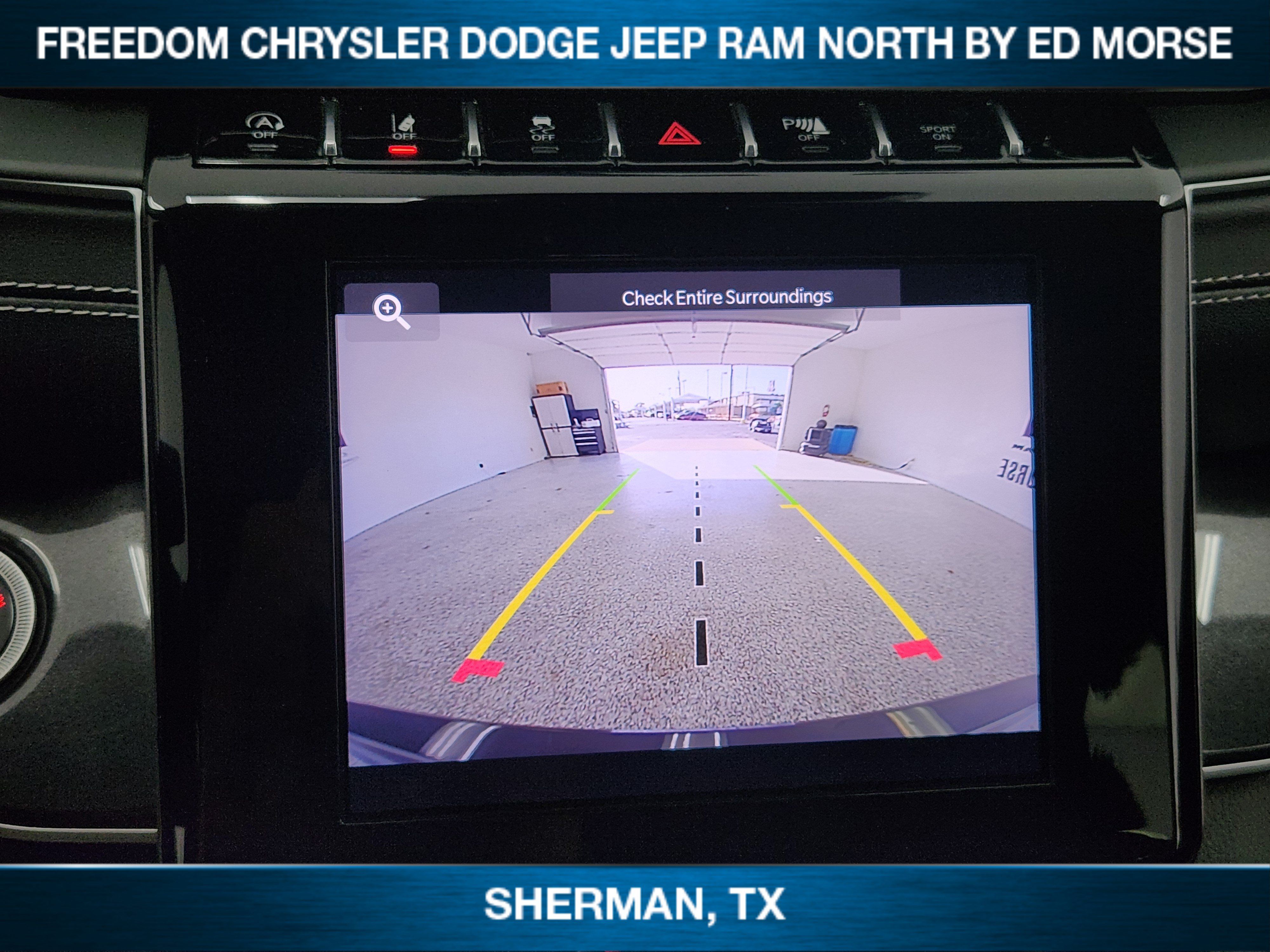 Used 2023 Jeep Grand Cherokee Laredo RWD image 12