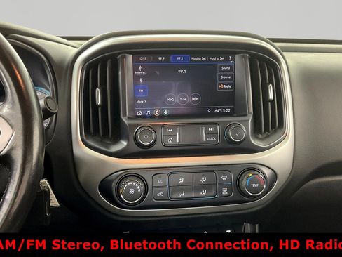 Used 2019 Chevrolet Colorado LT w/ LT Convenience Package AWD/4WD image 9
