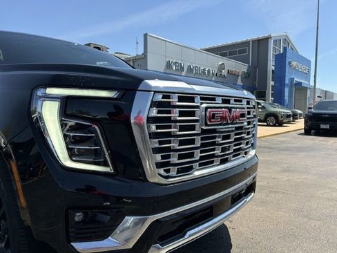 New 2026 GMC Yukon Denali AWD/4WD image 4