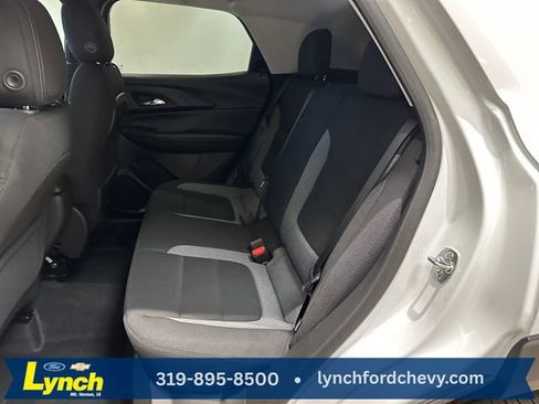 New 2026 Chevrolet TrailBlazer LT w/ Midnight Edition AWD/4WD image 14
