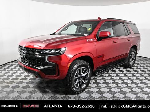 Certified 2024 Chevrolet Tahoe Z71 w/ Luxury Package image 1