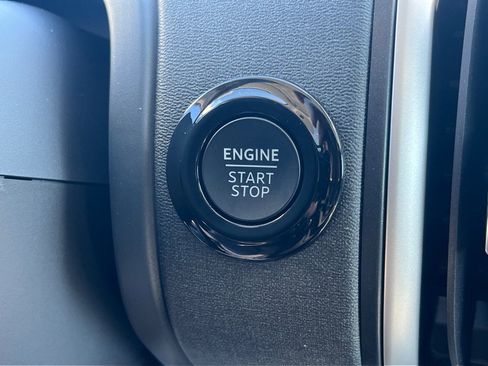 New 2025 Ford Expedition Max Active image 11