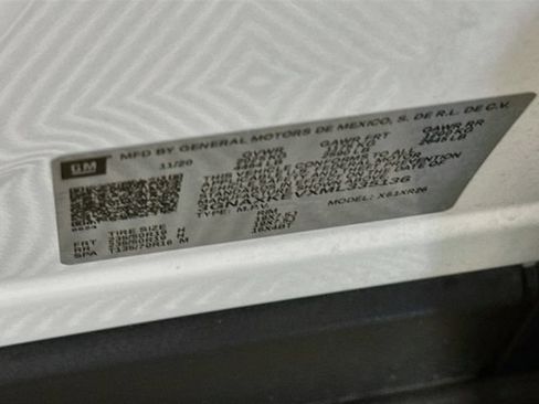 Used 2021 Chevrolet Equinox LT FWD image 31