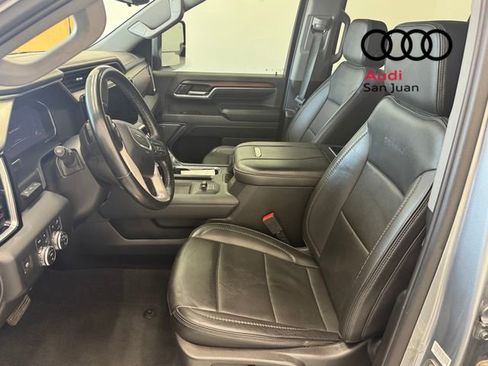 Used 2024 GMC Sierra 2500 Denali w/ Denali Reserve Package AWD/4WD image 11