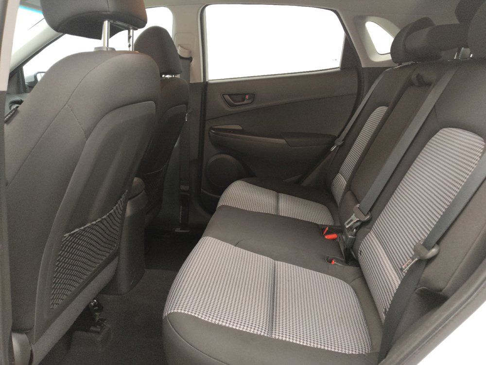Used 2021 Hyundai Kona SEL Plus w/ Cargo Package FWD image 18