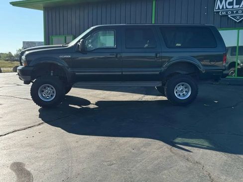 Used 2003 Ford Excursion Limited image 10