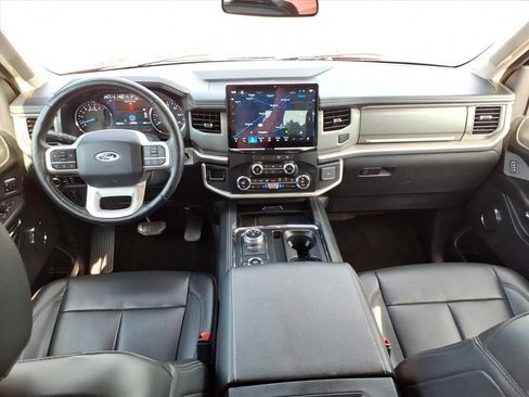 Used 2022 Ford Expedition XLT AWD/4WD image 27