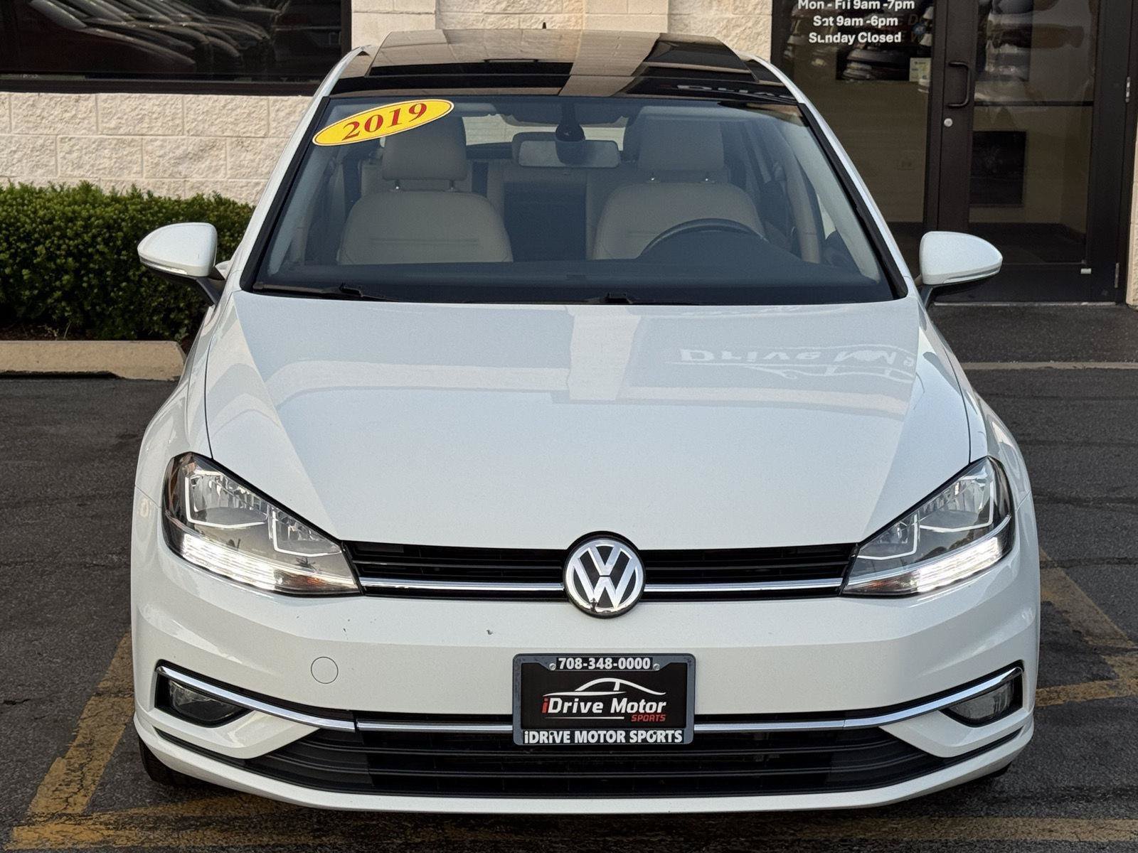Used 2019 Volkswagen Golf 4-Door FWD image 17