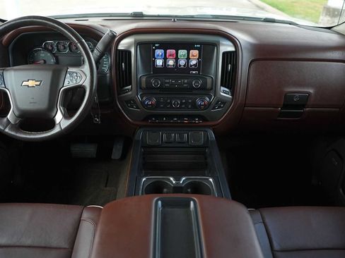 Used 2015 Chevrolet Silverado 1500 High Country AWD/4WD image 10