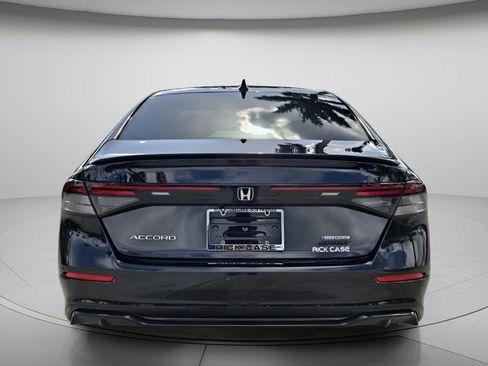 Certified 2025 Honda Accord Sport image 6