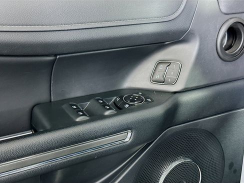 Used 2024 Ford Expedition Max XLT image 15