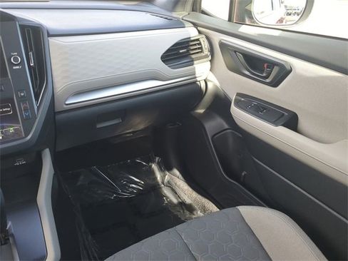 Used 2025 Subaru Forester image 17