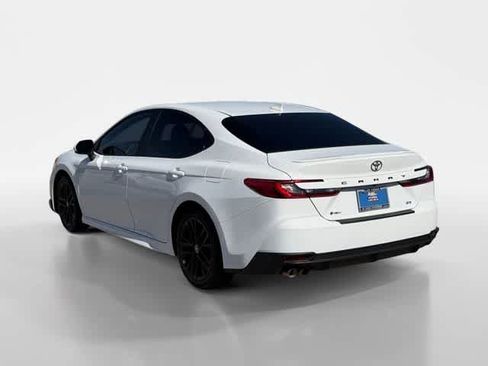 Used 2025 Toyota Camry SE w/ Multimedia Upgrade Package FWD image 3