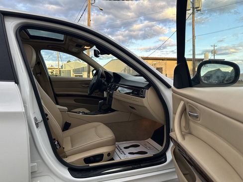 Used 2011 BMW 328i xDrive Sedan image 13