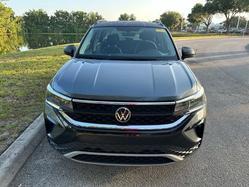 Used 2023 Volkswagen Taos S FWD image 9