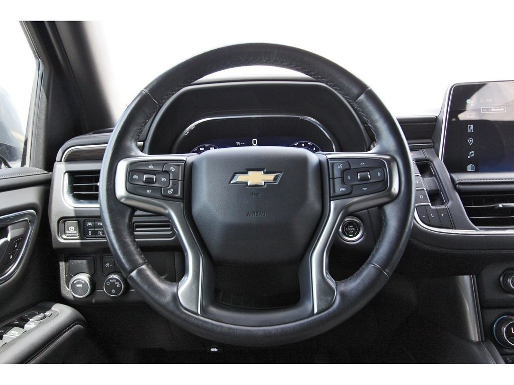 Used 2022 Chevrolet Tahoe LT w/ LT Signature Plus Package RWD image 15