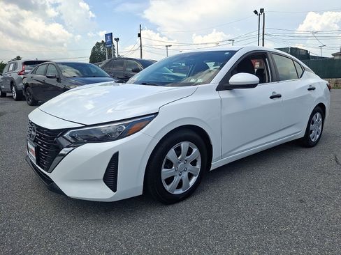 Used 2024 Nissan Sentra S FWD image 3
