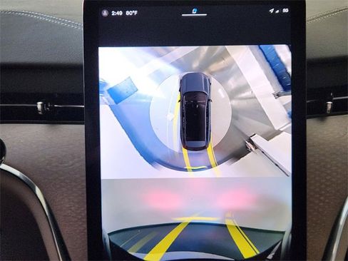 New 2025 Volvo EX90 Plus image 17