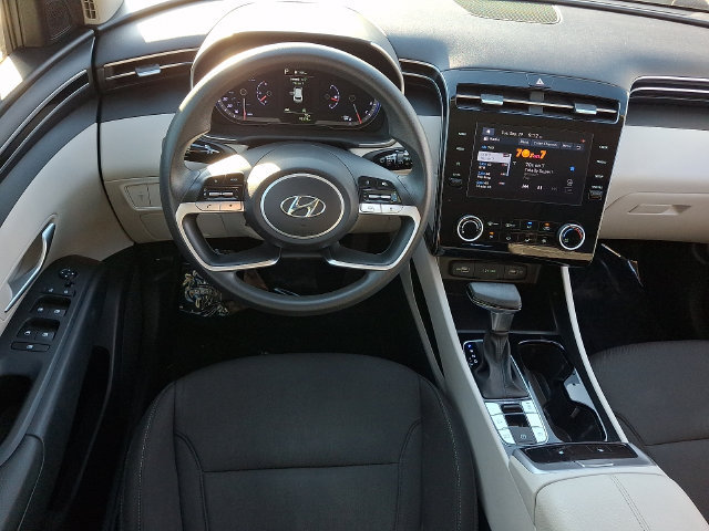 Used 2022 Hyundai Tucson SEL FWD image 11