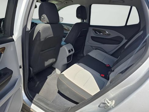 Used 2021 GMC Terrain SLE w/ Driver Convenience Package FWD image 27