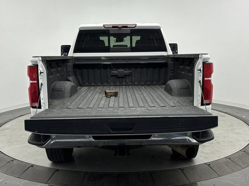 Used 2024 Chevrolet Silverado 2500 LTZ w/ LTZ Convenience Package image 35