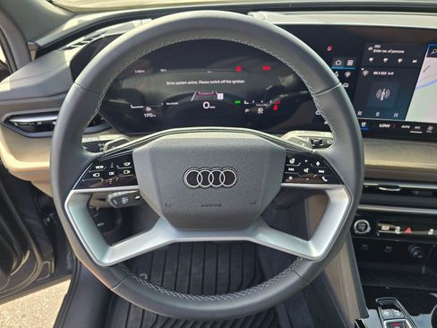 Certified 2025 Audi Q5 Premium Plus w/ Premium Plus AWD/4WD image 15