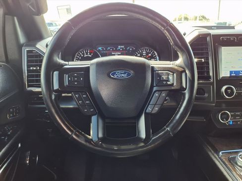 Used 2020 Ford Expedition Limited image 13