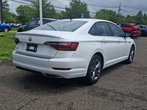Used 2019 Volkswagen Jetta R-Line w/ R-Line Cold Weather Package FWD image 6