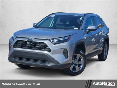 Used 2024 Toyota RAV4 XLE image 1