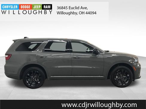 Certified 2025 Dodge Durango GT image 4