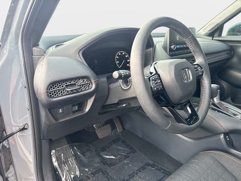Used 2024 Honda HR-V Sport image 18