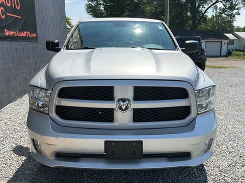 Used 2017 RAM 1500 Express AWD/4WD image 6