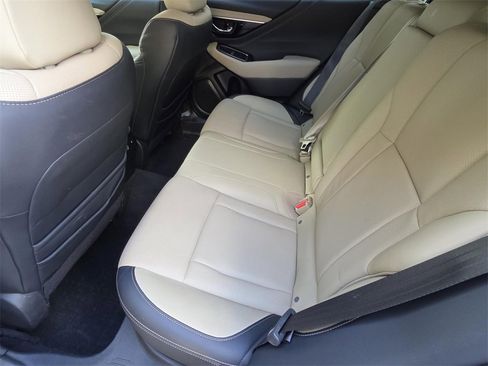 Used 2023 Subaru Outback Limited image 11