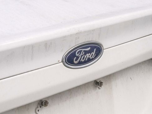 Used 2014 Ford Fusion SE FWD image 11