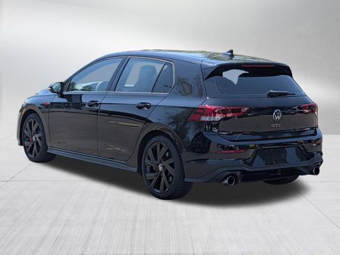 Used 2022 Volkswagen GTI SE FWD image 5